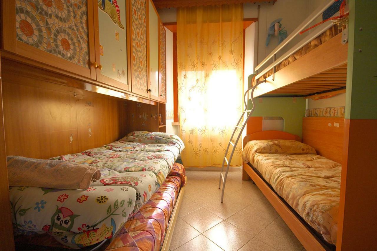לינה וארוחת בוקר רומא Casa Arcobaleno מראה חיצוני תמונה