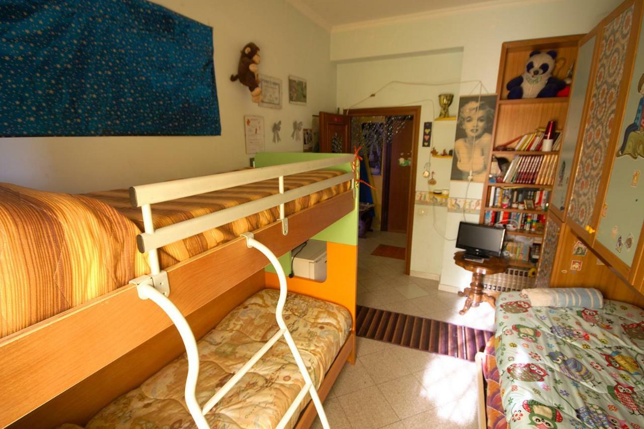 לינה וארוחת בוקר רומא Casa Arcobaleno מראה חיצוני תמונה