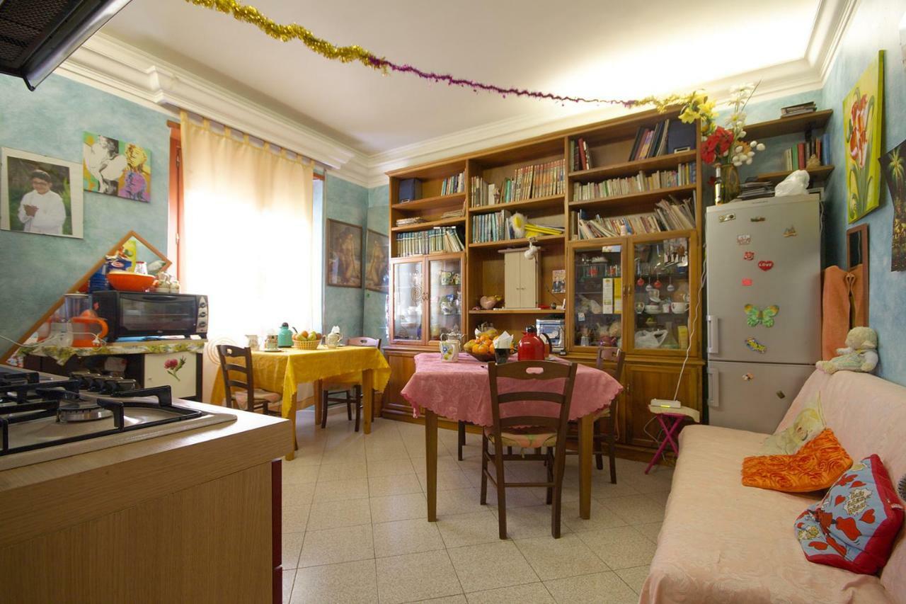 לינה וארוחת בוקר רומא Casa Arcobaleno מראה חיצוני תמונה