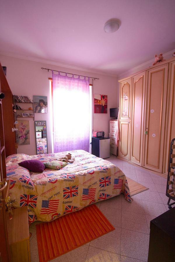 לינה וארוחת בוקר רומא Casa Arcobaleno מראה חיצוני תמונה